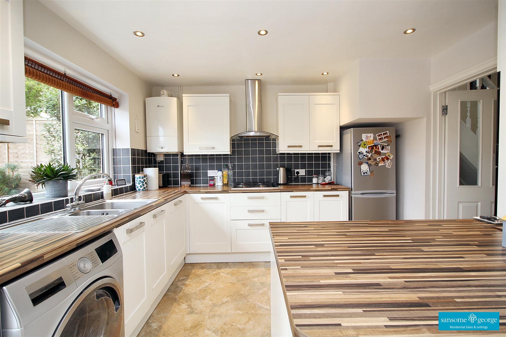 Taff Way, Tilehurst